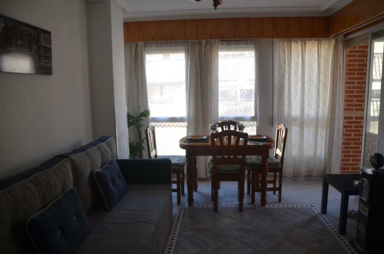 Amazing Sunny Flat With Balcony Pool Two Mins From The Beach Torrevieja Exterior foto