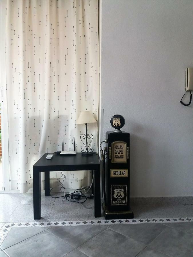 Amazing Sunny Flat With Balcony Pool Two Mins From The Beach Torrevieja Exterior foto